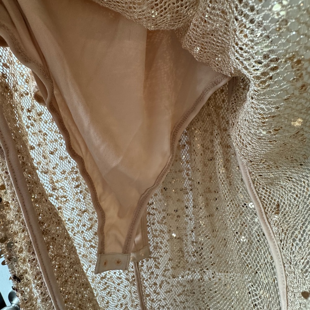 NWOT Fashion Nova Monica Sequin Maxi Dress - Gold - Picture 8 of 8